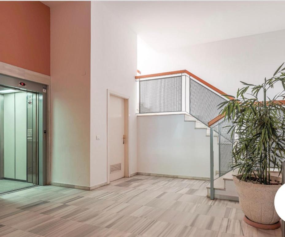 Exclusivo Duplex Con Terraza En Sevilla Exterior foto
