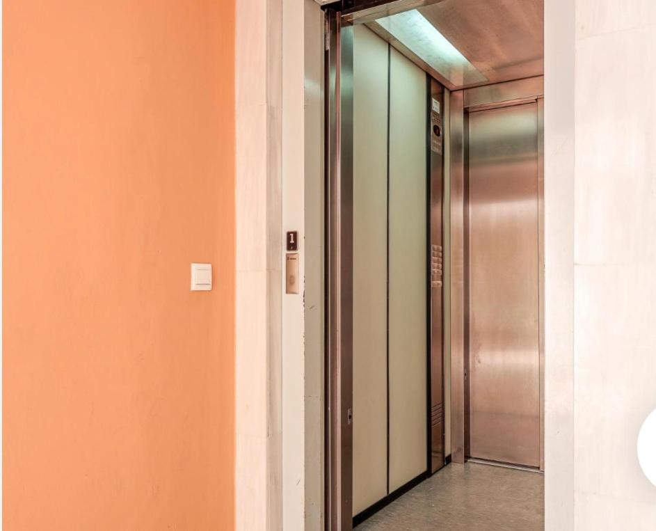 Exclusivo Duplex Con Terraza En Sevilla Exterior foto
